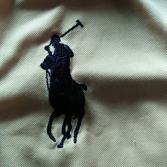 Ralph Lauren polo shirt - Picture 1 of 4